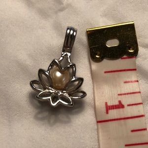 Fresh Water Pearl Pendant